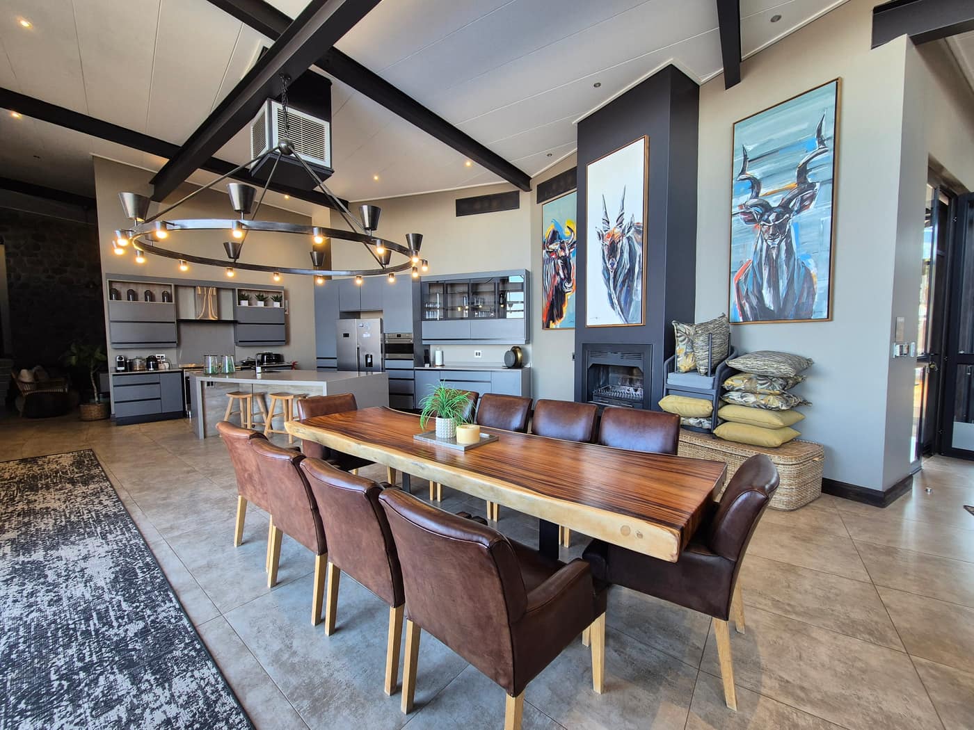 Baobab House common area - kitchen and bar